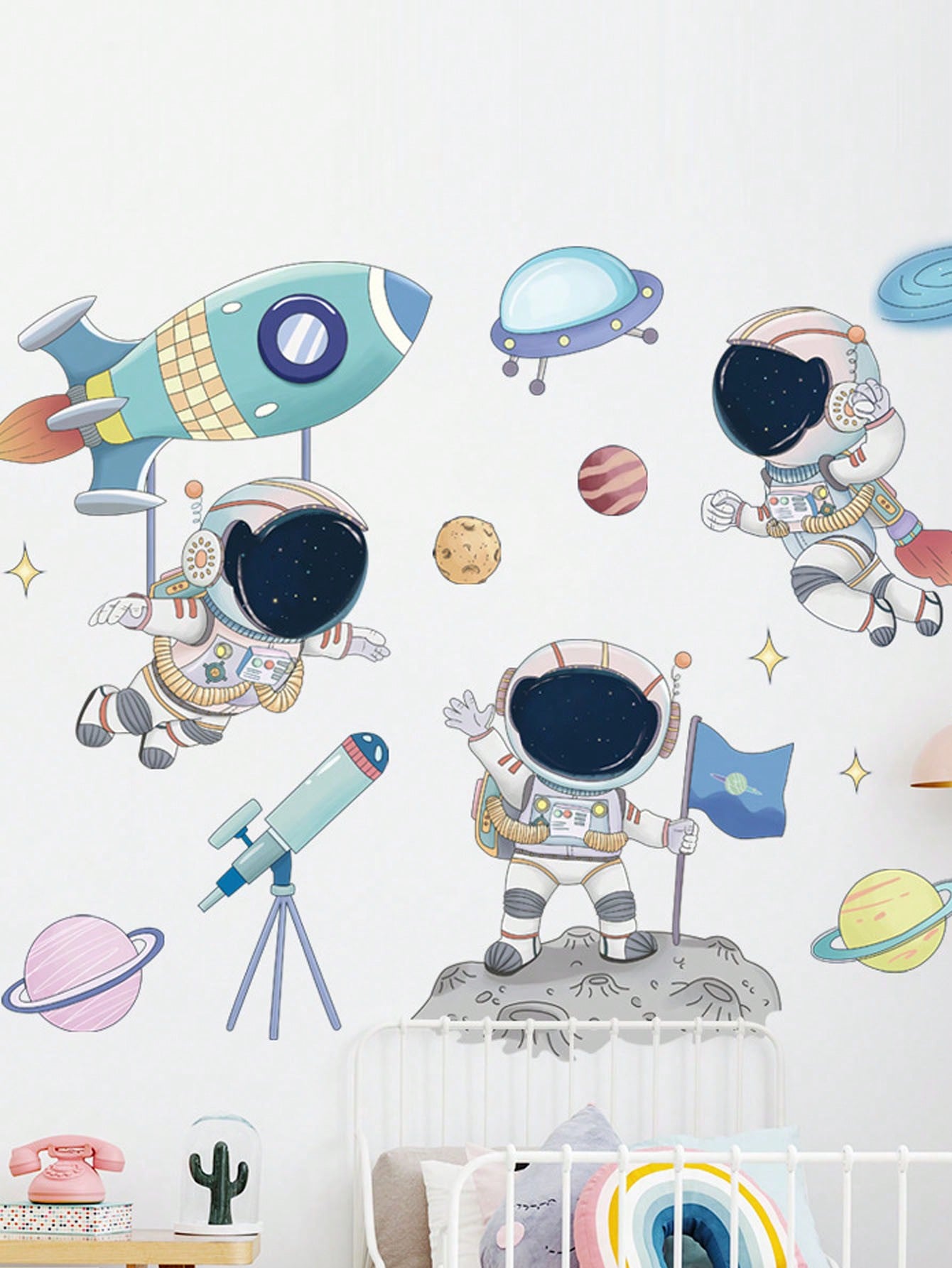 ASTRONAUTAS, TELESCOPIO, COHETE Y PLANETAS - Imagen 3